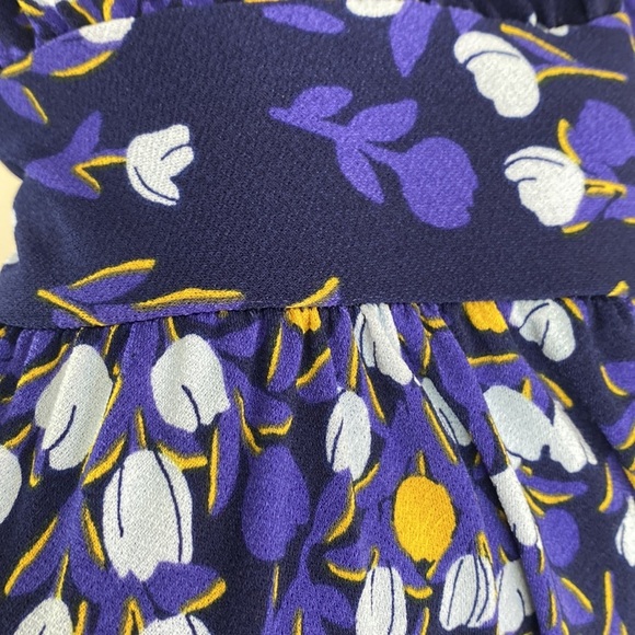 Leota Mindy Shirred Midi Dress In Woodberry Size Large - Picture 13 of 15